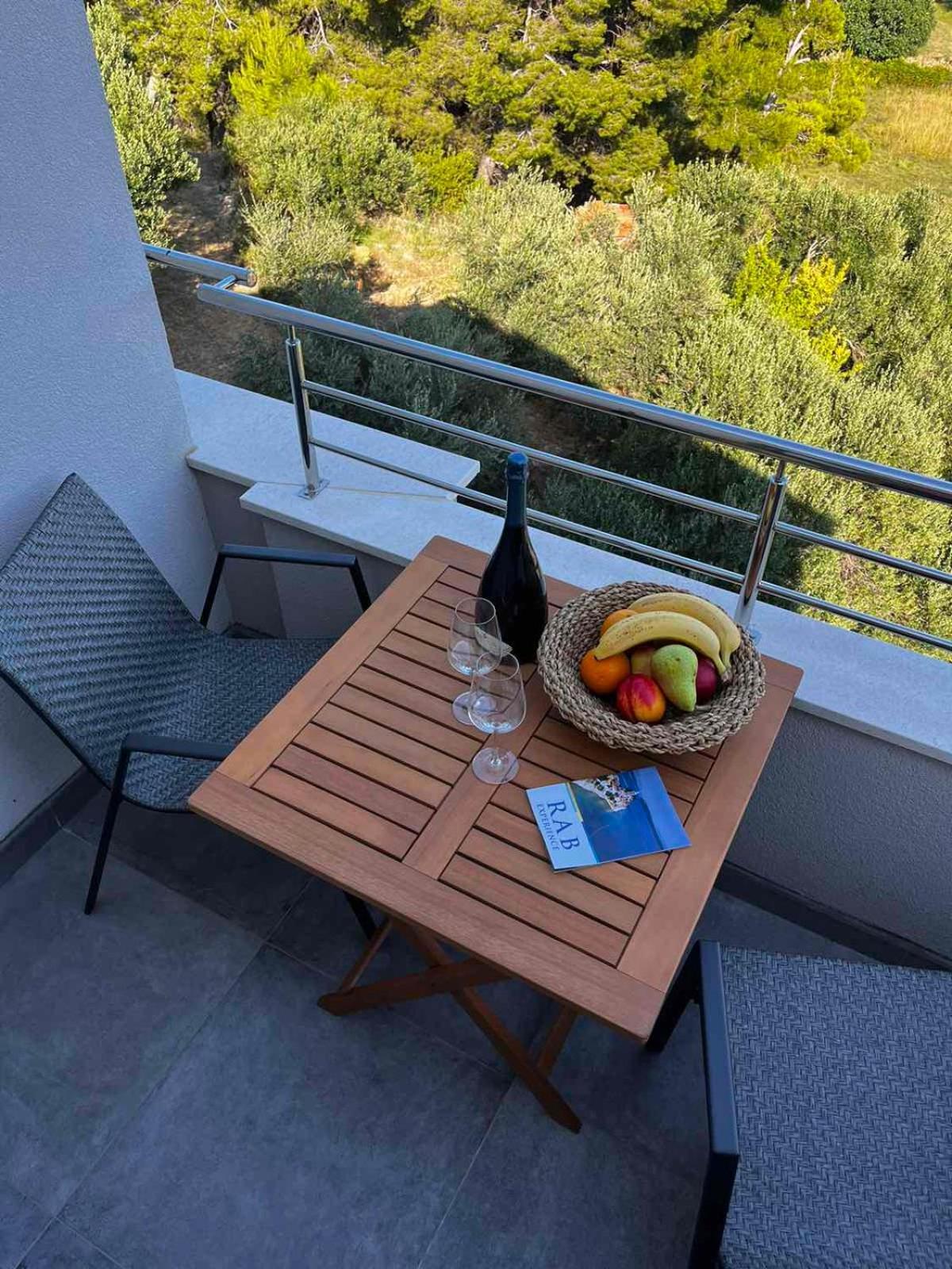 Memori Bed&Breakfast Раб Экстерьер фото
